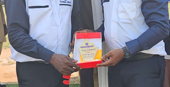 SPECIAL DISTIGUISHED OLD BOY (SDOB) AWARD AT ACCIOBA PLATINUM CELEBRATION